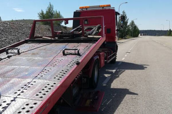 Evacuator în intervenție prin Chișinău